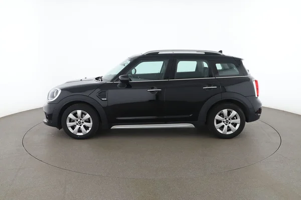 MINI Countryman (2019) — foto 9 van 16