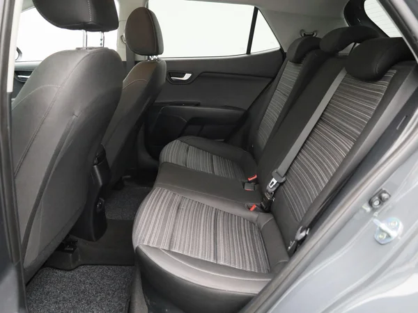 Kia Stonic (2021) — foto 3 van 35