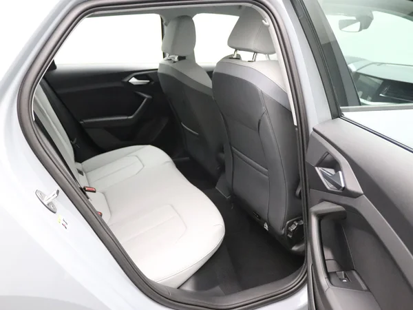 AUDI A1 Sportback (2024) — foto 10 van 20