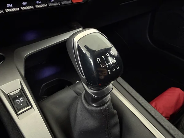 PEUGEOT 308 (2023) — foto 4 van 28