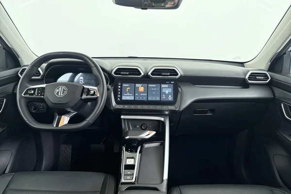 MG ZS Hybrid+ (HEV) (2025) — foto 3 van 27