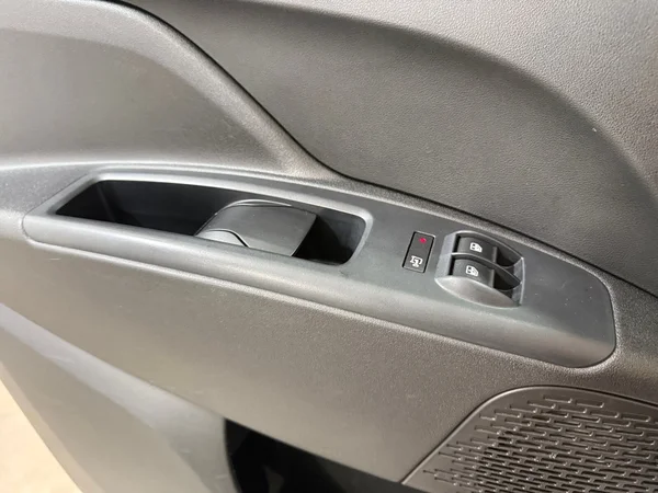 Fiat Doblo (2023) — foto 9 van 27