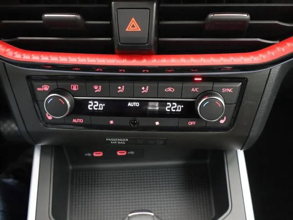 SEAT Arona (2024) — foto 14 van 24