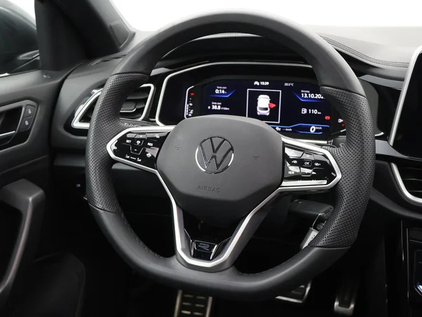 VOLKSWAGEN T-Roc (2023) — foto 4 van 28