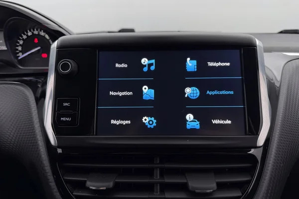 Peugeot 208 (2019) — foto 9 van 32