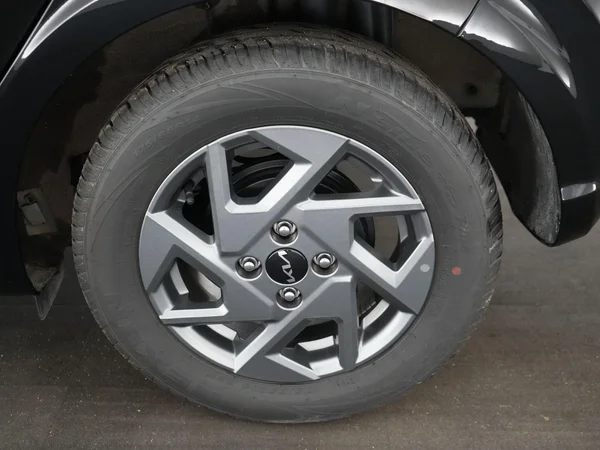 Kia Picanto (2025) — foto 6 van 21