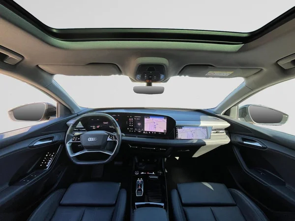 AUDI Q6 Sportback e-tron (2025) — foto 16 van 22