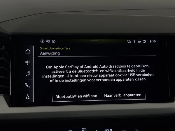 AUDI Q4 e-tron (2024) — foto 13 van 31
