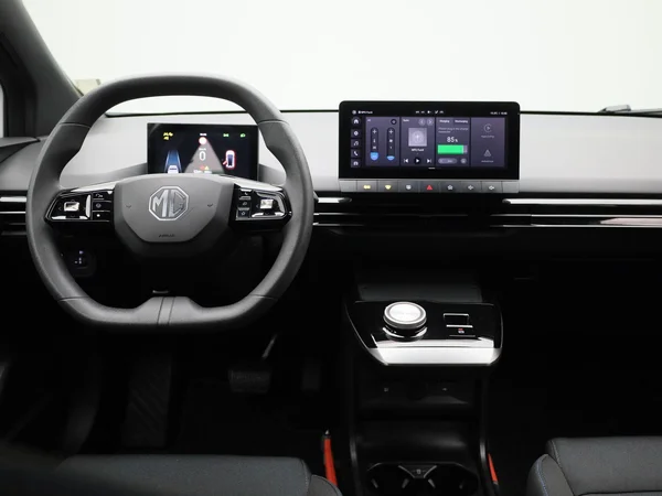 MG MG4 EV (2023) — foto 30 van 32