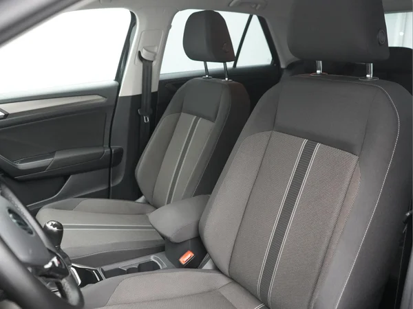 VOLKSWAGEN T-Roc (2021) — foto 22 van 26