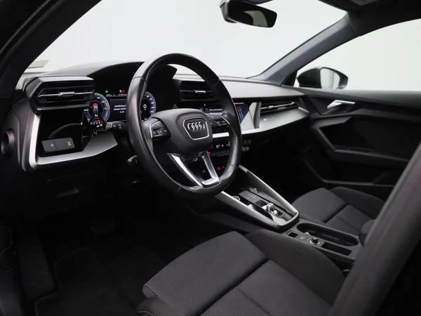 Audi A3 (2022) — foto 31 van 43