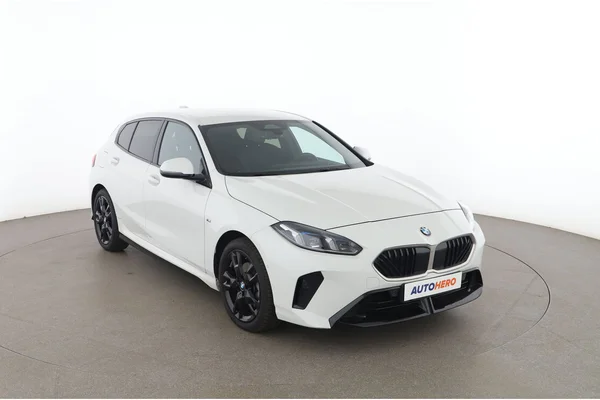 BMW 1-serie (2024) — foto 14 van 16