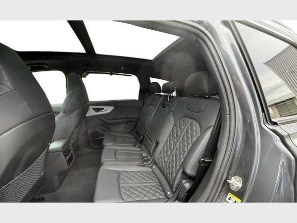 AUDI Q7 (2026) — foto 3 van 27