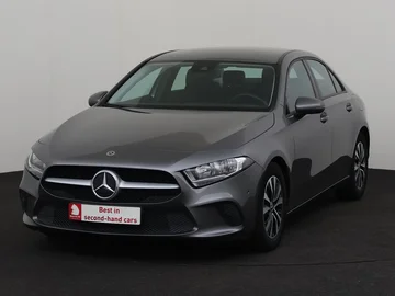 MERCEDES A 180 (2021)