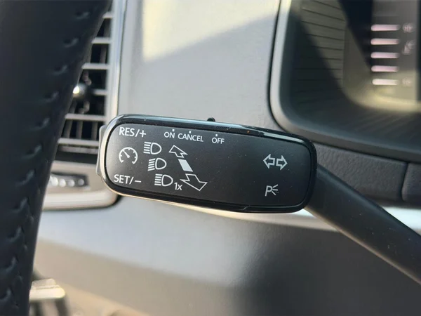SKODA Karoq (2025) — foto 3 van 21