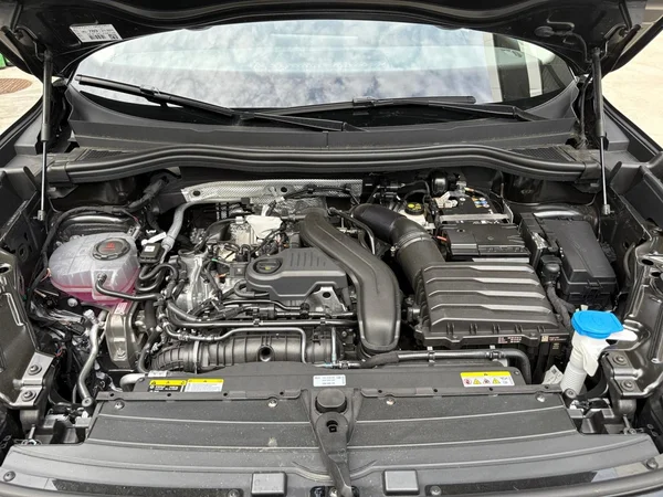 VOLKSWAGEN Tiguan (2026) — foto 15 van 24