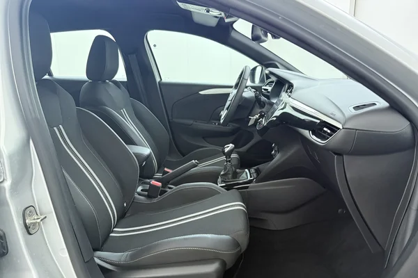 Opel Corsa (2025) — foto 16 van 18