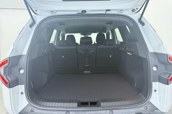 Dacia Bigster Hybrid (HEV) (2026) — foto 12 van 16