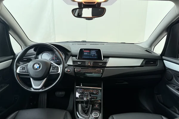 BMW 2 Gran Tourer (F46 LCI) (2020) — foto 22 van 22