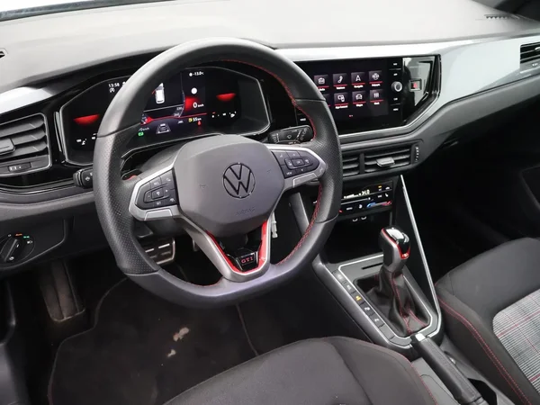 Volkswagen Polo (2024) — foto 13 van 25