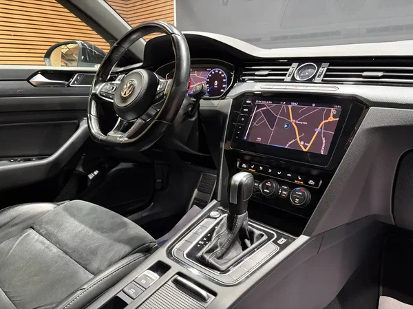 Volkswagen Arteon (2020) — foto 10 van 26
