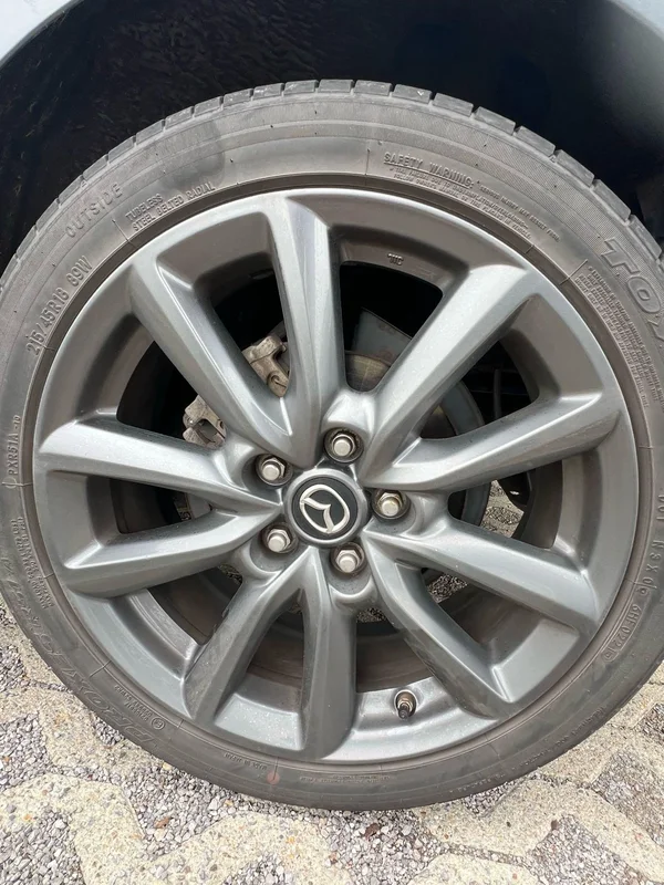 Mazda 3 (2021) — foto 17 van 17
