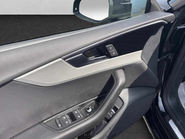 AUDI A5 Sportback (2023) — foto 3 van 21