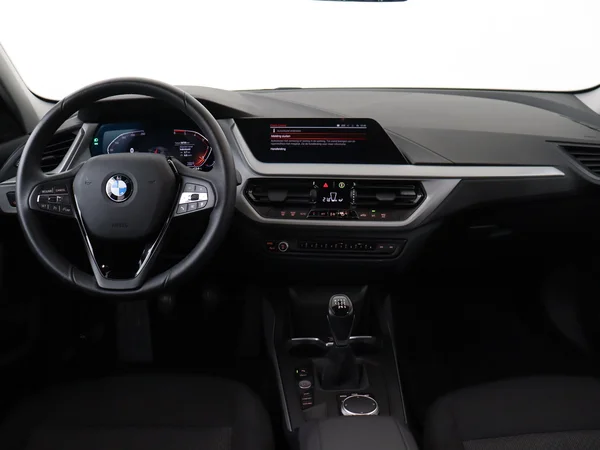BMW 116 (2023) — foto 27 van 27
