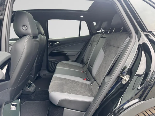 VOLKSWAGEN ID.4 (2026) — foto 11 van 24