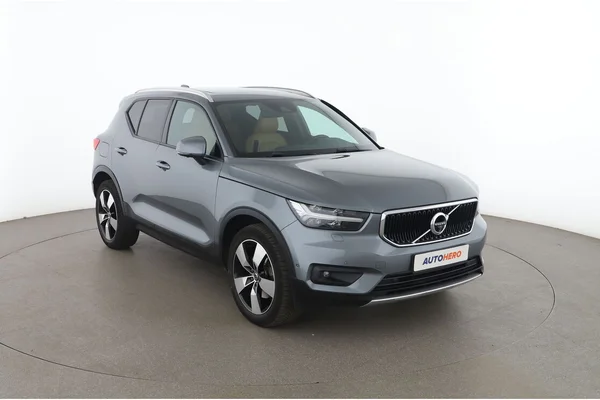 Volvo XC40 (2018) — foto 14 van 16
