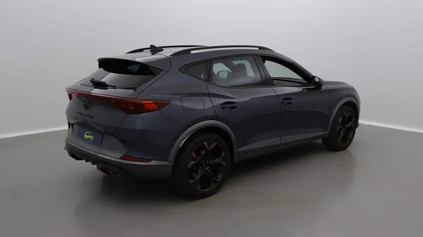 CUPRA Formentor E-Hybrid (PHEV) (2022) — foto 2 van 29