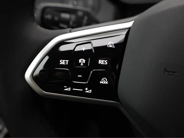 VOLKSWAGEN ID.3 (2025) — foto 6 van 19