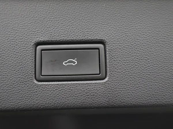VOLKSWAGEN T-Roc (2021) — foto 20 van 30