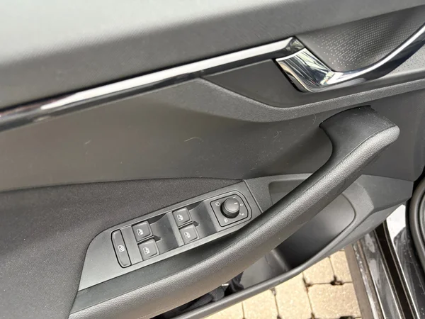 SKODA Kamiq (2026) — foto 3 van 23