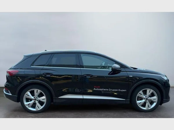 Audi Q4 e-tron (2025) — foto 22 van 24