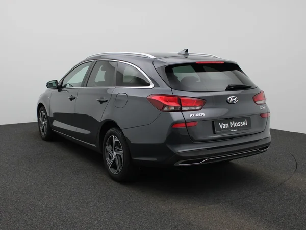Hyundai i30 (2024) — foto 12 van 39