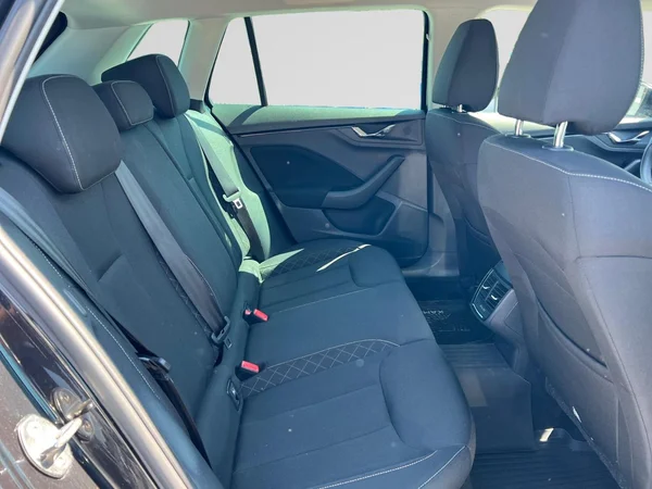 SKODA Kamiq (2021) — foto 4 van 18