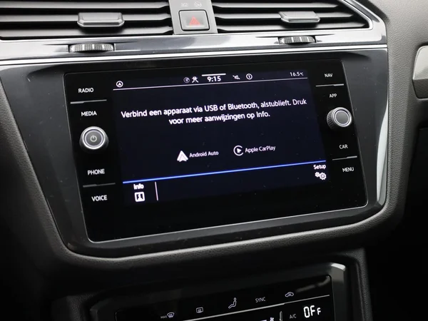 VOLKSWAGEN Tiguan Allspace (2024) — foto 13 van 21