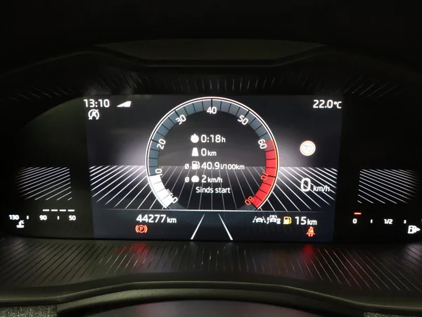 SKODA Kamiq (2024) — foto 13 van 29