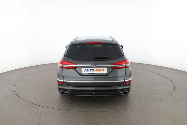 Ford Mondeo (2019) — foto 11 van 16