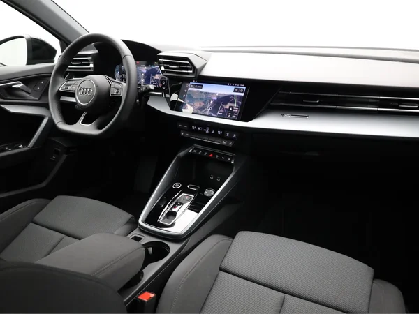 AUDI A3 Sportback (2025) — foto 18 van 24