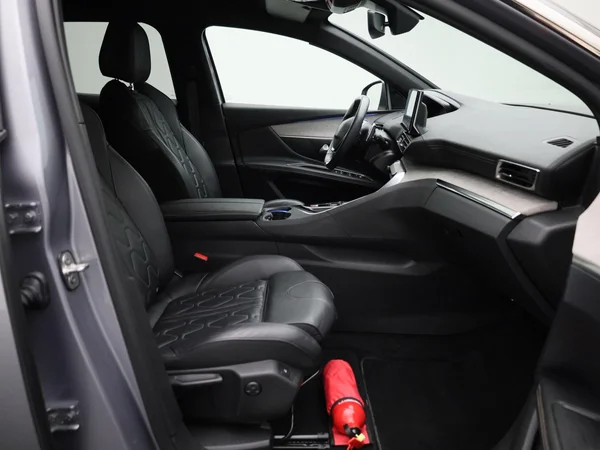 Peugeot 3008 (2023) — foto 35 van 49