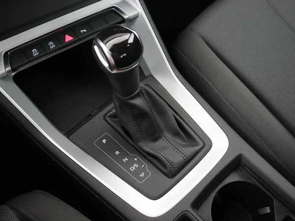 AUDI Q3 (2020) — foto 4 van 27