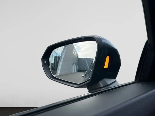 AUDI Q3 (2019) — foto 3 van 23