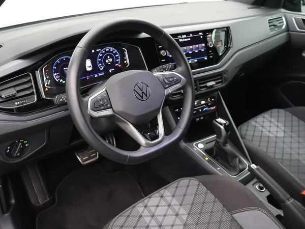 Volkswagen Taigo (2025) — foto 2 van 28