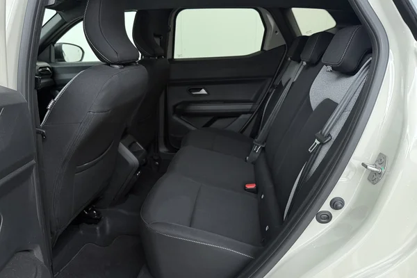 Dacia Duster Hybrid (HEV) (2026) — foto 15 van 16