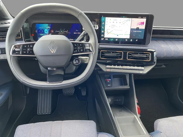 Renault 4 (2026) — foto 3 van 20