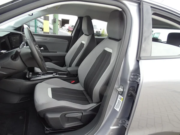 Opel Mokka (2024) — foto 3 van 24