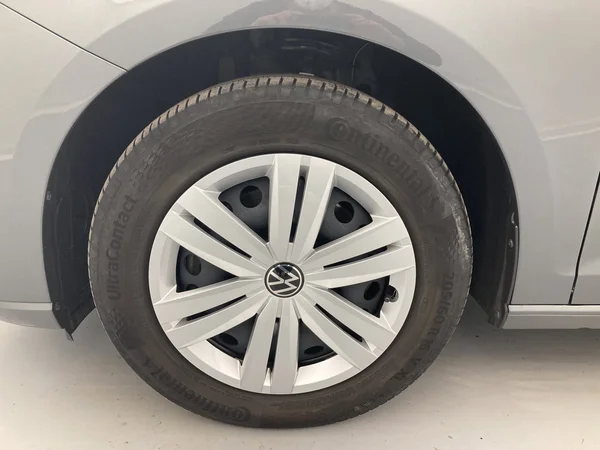 VOLKSWAGEN Caddy (2024) — foto 24 van 36