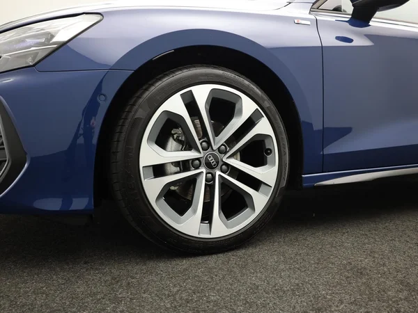 AUDI A3 Sportback (2025) — foto 4 van 23